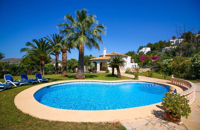 Holiday Village with garden La Sella PE