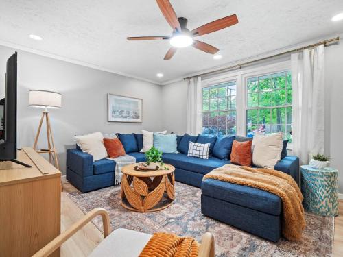 Hollyview Dr, Vermilion