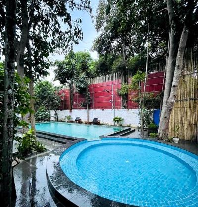 Holy Villa