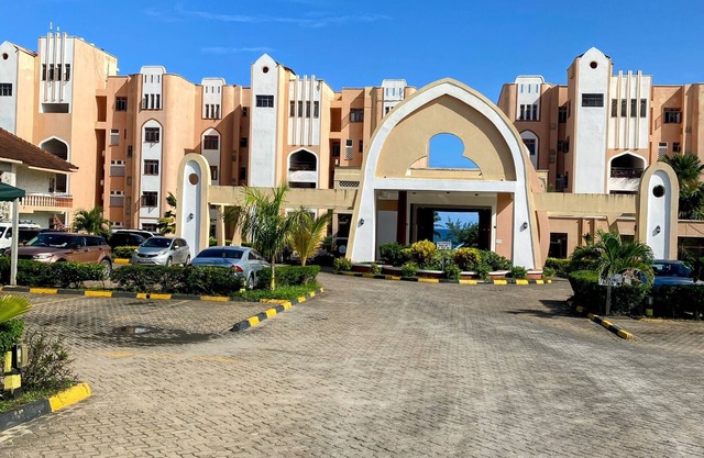 Home Away From Home 2Brdm Ocean View Apartment