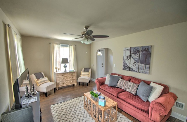 Home Near I-65, Albanese Candy, Avalon Mnr, Rte 30