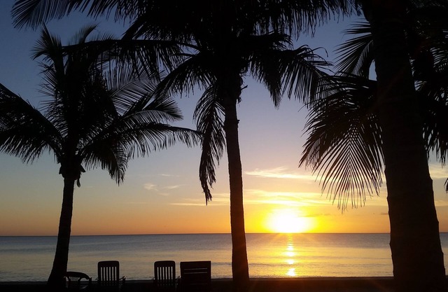 Home with adjoining Pool House! 12 Bedrooms 8 baths, TIKI Bar & Gathering room!