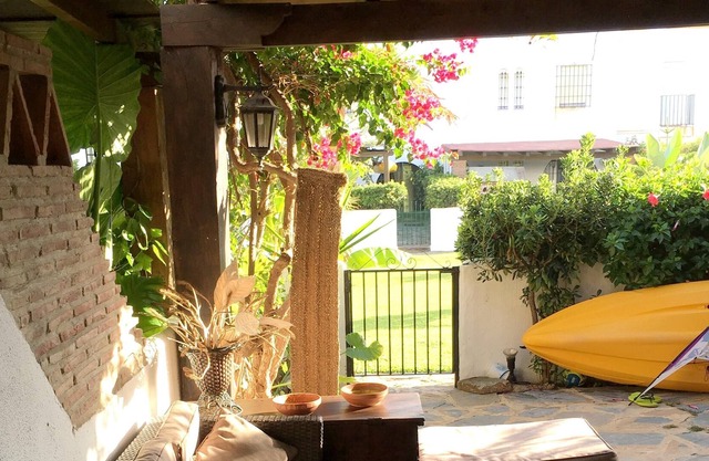 Homerez - 10 m away from the beach! House for 6 ppl. at Marina de Casares