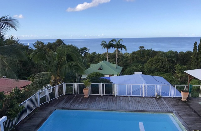 Homerez - 150 m away from the beach! Amazing villa for 16 ppl. with shared pool