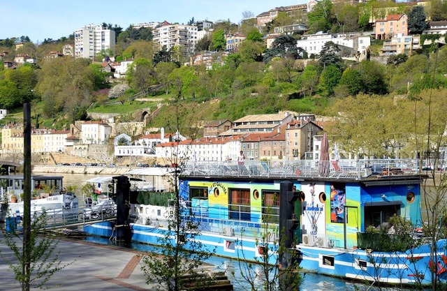 Homerez - Amazing appartement for 2 ppl. with terrace at Lyon