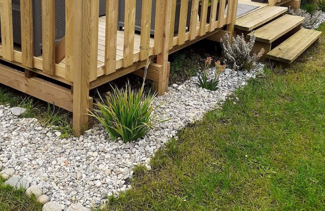 Homerez - Amazing bungalow for 6 ppl. with garden and terrace at Reville