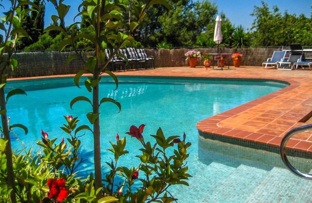 Homerez - Appartement 5 km away from the beach for 6 ppl. with shared pool