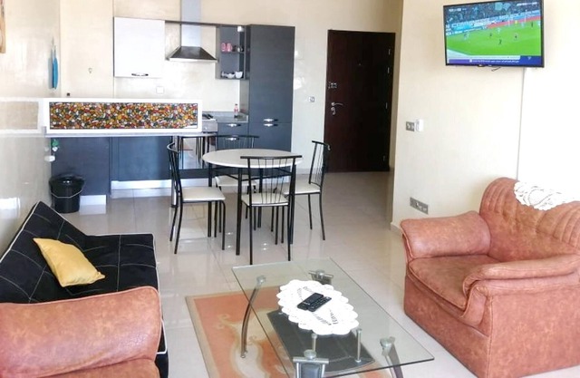 Homerez - Appartement 5 km away from the beach for 4 ppl. with shared pool