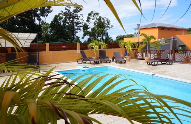 Homerez - Appartement 900 m away from the beach for 2 ppl. with shared pool