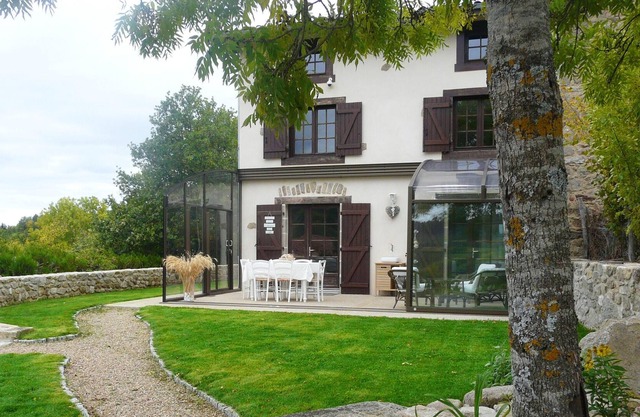 Homerez - Big house 4 km away from the beach for 10 ppl. at Sainte-Catherine