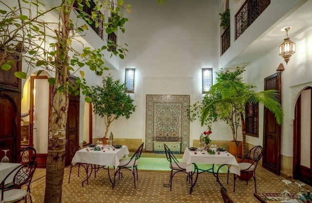 Homerez - Big villa for 18 ppl. with swimming-pool at Méchouar-Kasbah, Marrakech