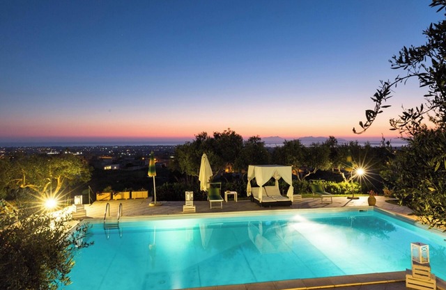 Homerez - Bright Apartment in Marsala 60m² + Pool