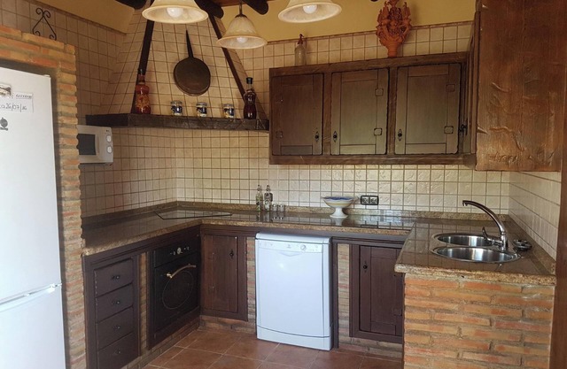 Homerez - Charming house in Arriate with private pool.