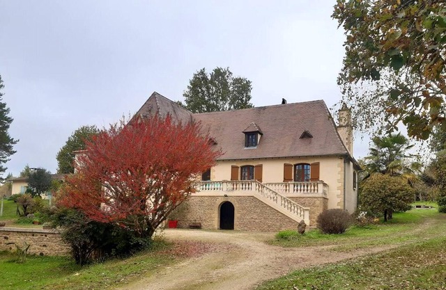Homerez - House in Le Bugue with garden.