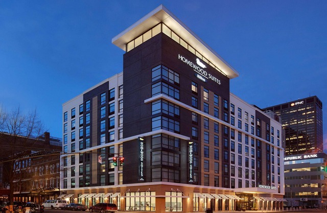 Homewood Suites by Hilton Louisville Downtown, KY