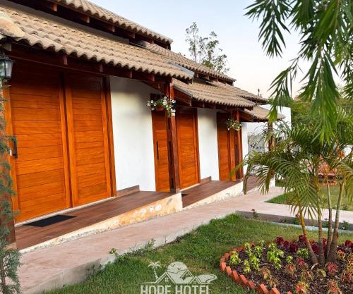 Hope Hotel Pousada