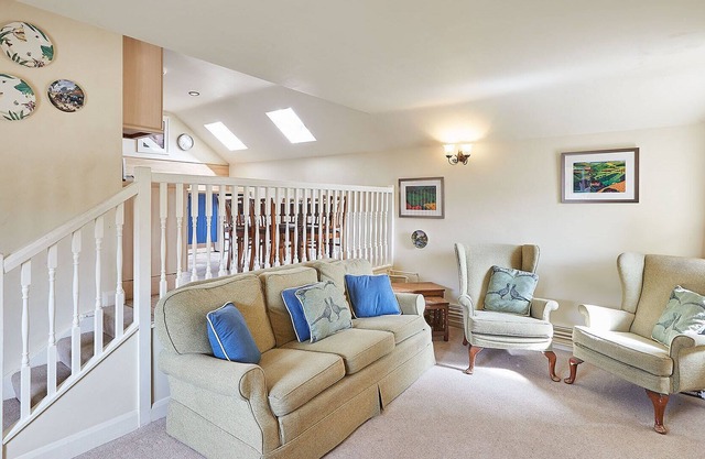 Host & Stay | Holt Cottage