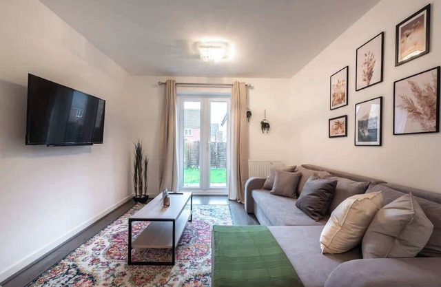 Host & Stay | Moresby Way