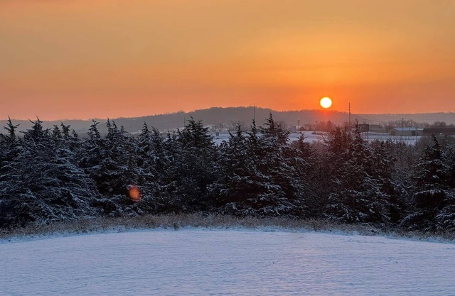 Hot tub nights and sunset views!
