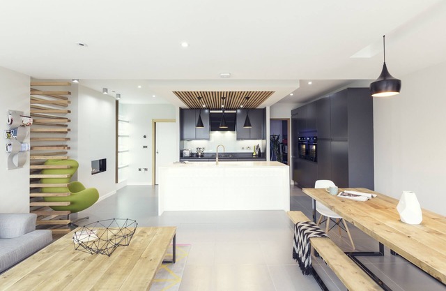 Hot tub, Sauna, Fantastic Location, Sleeps16