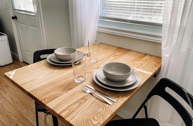 Hot Tub Suite Staycation | Relax + Explore Fundy | Apartment for Two