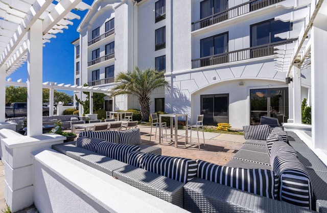 Hotel Alice At Atlantic Beach