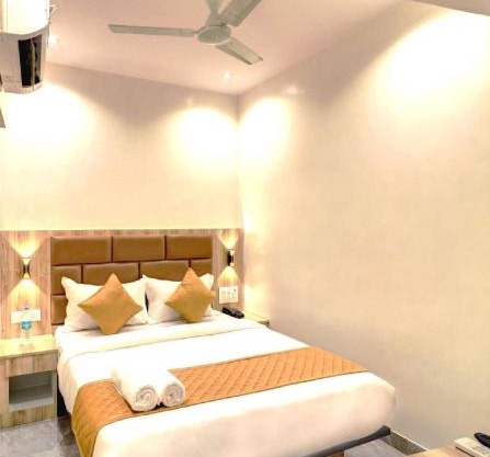 Hotel Enigma Inn
