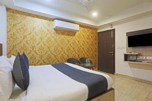 Hotel Kiara Grand - Near Mahipalpur Main Market