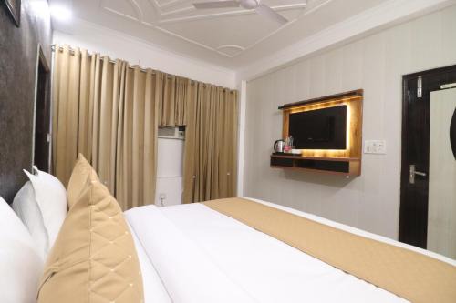 Hotel Luck Recdancy mahipalpur