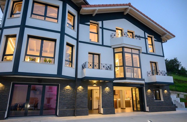 Hotel Neguetxea