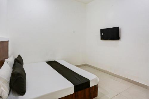 Hotel O Rajhans