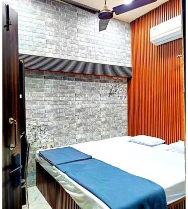 Hotel P-V-R Near Bhubaneswar Railway Station