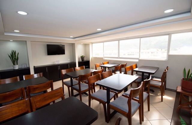 Hotel Plaza Victoria