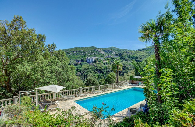 Hotel Restaurant La Corniche