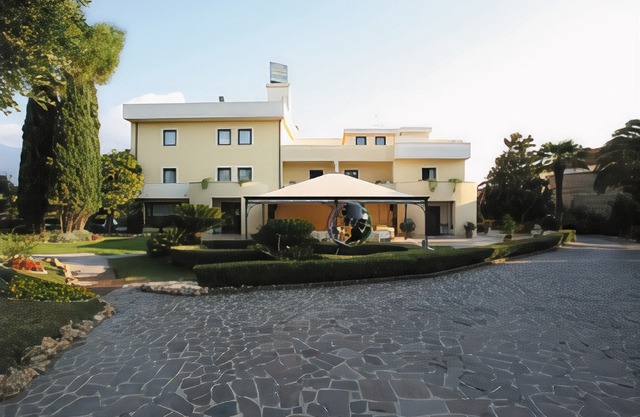 Hotel Ristorante La Piana