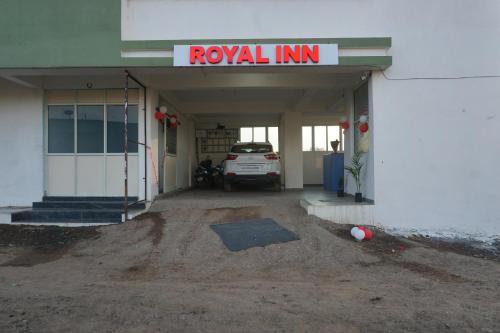 Hotel Royal Inn Dehu