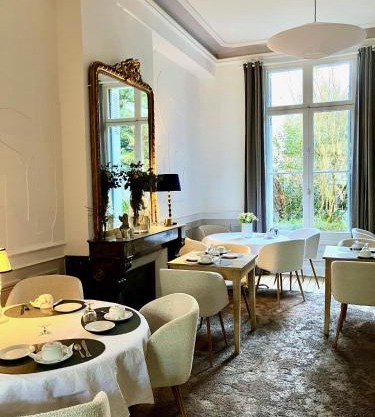 Hotel Val De Loire