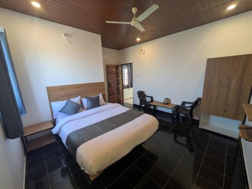 Hotel Virat Stay