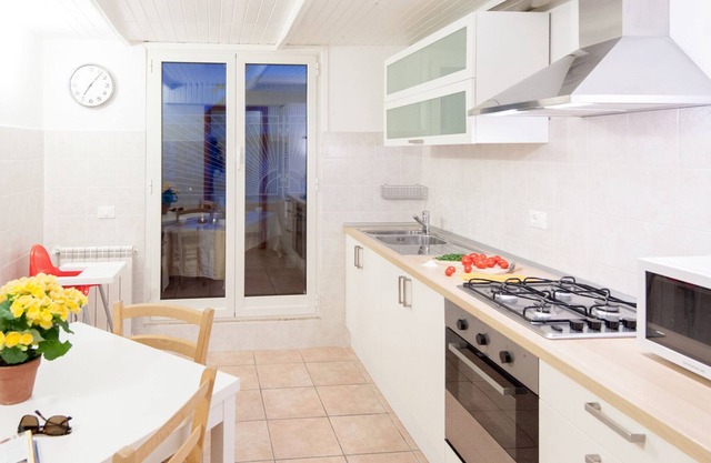 House Adriana, stunning and bright penthouse near the center