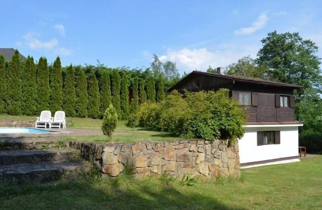 House ervenna nad Vltavou with terrace