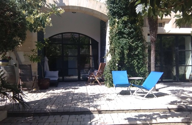 House in the heart of the village 2 steps from the Canal du Midi