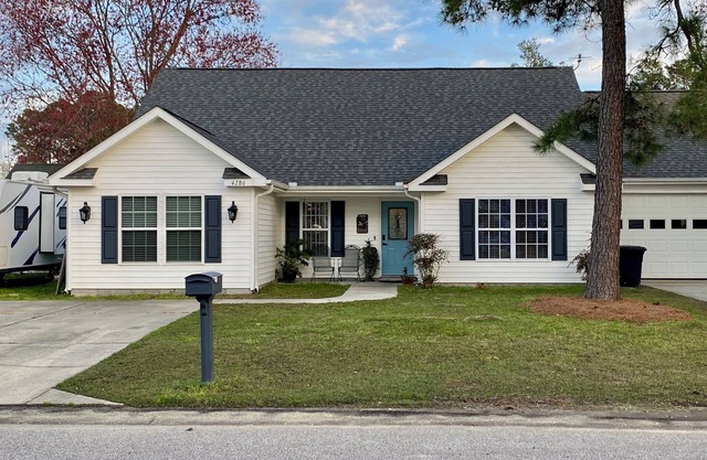 House/King Bed/Fenced Yard/Trailer Parking/Pets Welcome