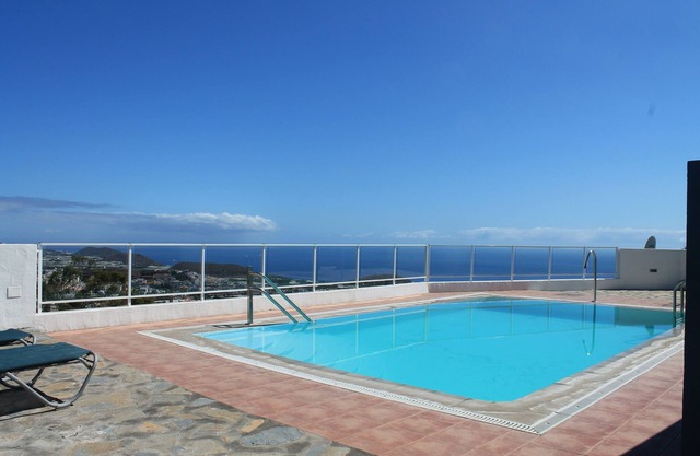 house with pool with 3 apartments