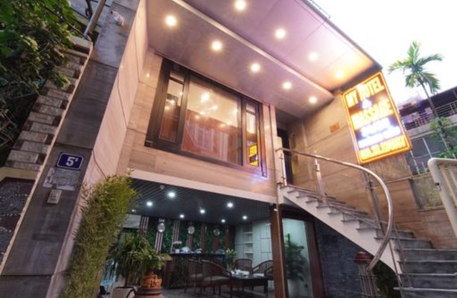 HOVI HOANG CAU 3
