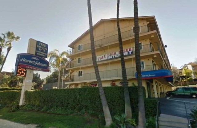 Howard Johnson by Wyndham San Diego Hotel Circle