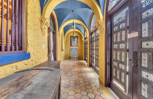 Huge Pool 6 Bedrooms 20 People Beach