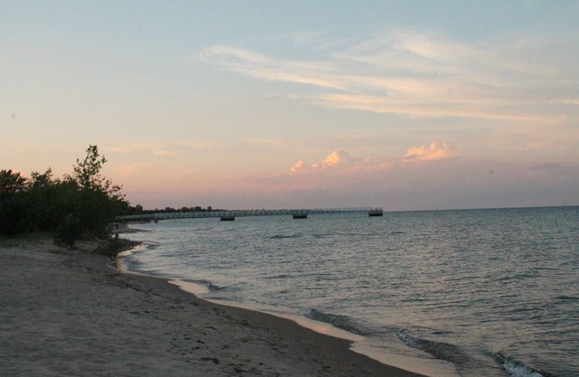 Huron Winds kiddy corner to Lake Huron and near the Oscoda splash park!