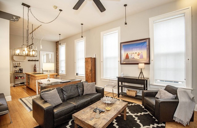 Ideal for medical travelers parking available