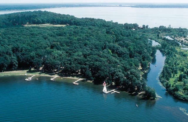 Ideal Location on Level, Sandy Shore on Beautiful Gull Lake in Brainerd Lakes