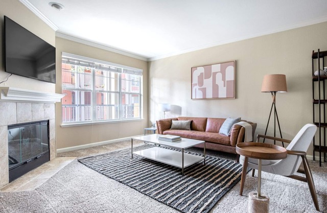 Ideal Santa Clara 2BR w/Parking, W/D, walk to Dining, by Blueground